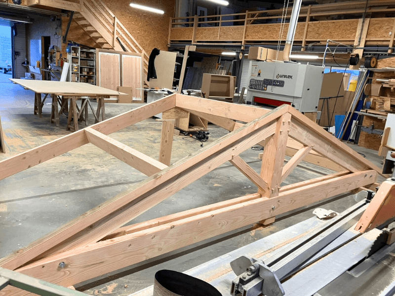 Fabrication de charpente Noirmoutier en atelier